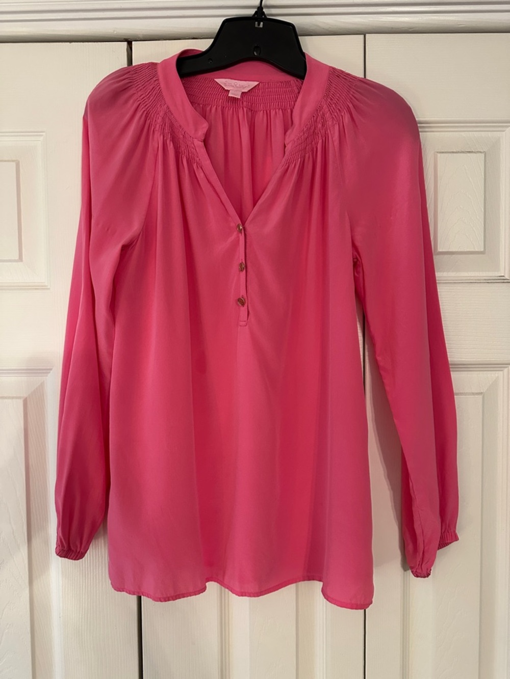 Lilly Pulitzer Hot Pink V-Neck Long Sleeve silk Blouse